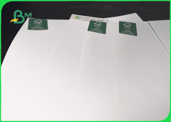.700 * 1000mm Kunstdruckpapier-Brett des Paket-Paket-300gsm weißes C2S ohne Leuchtstoff