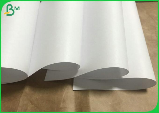 Weiße 20LB langkörniges weißes Woodfree-Papier 110% für Offsetdruck