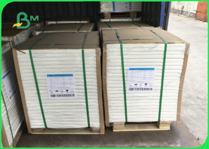 FSC bestätigte Papier 80gsm 100gsm 120gsm Woodfree im Paket für Offsetdruck