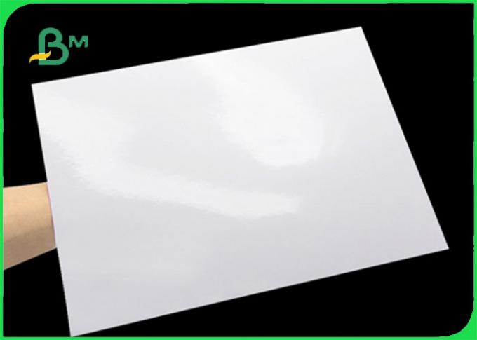 Tintenstrahl-glattes Foto-Papier 200gsm 230gsm A4 4R für Bild des Anzeigen-freien Raumes
