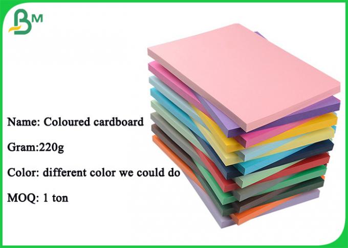 FSC genehmigte grünes rosa farbiges Blatt der Pappe200gr für Drucken