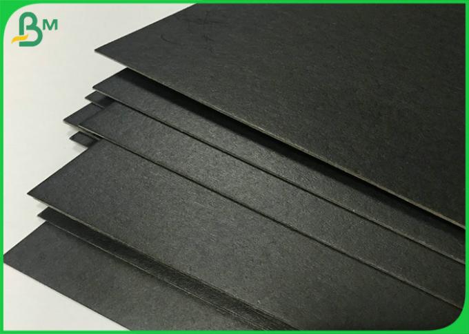 Recyclebare beschichtete Schwarz-Kraftpapier-Rolle 250gsm 500gsm für die Verpackung des Kastens