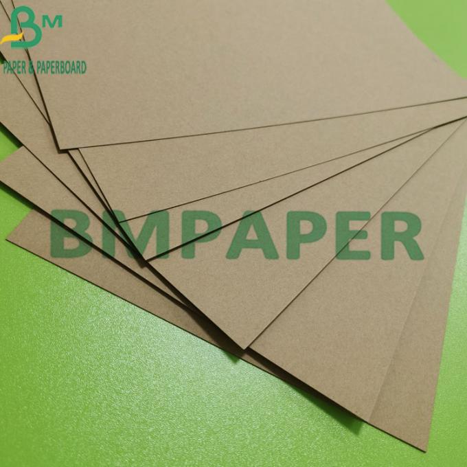 Seiten-Holzschliff-recyclebares rötlich braunes Kraftpapiers des Doppelt-450g riesiges Papier