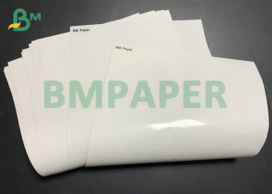 Papier Chromo 80gsm 100gsm C1S für Etikettenmaterial im Jahre 1020 Millimeter 1100mm