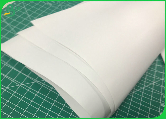 65 * 100 hohe glatte beschichtete Art Board Paper 100GSM 130GSM Blätter cm