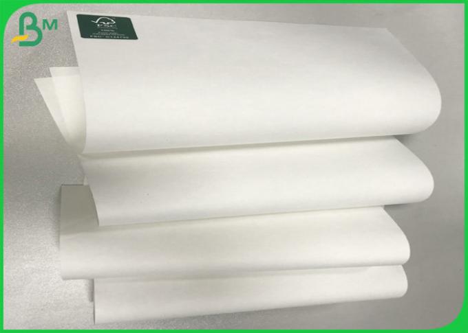 Ordnen Sie AA FSC zugelassenes 40gsm - weißes Kraftpapier des Sack-70gsm in den Spulen für Taschen