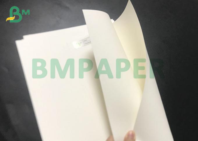 Weiße Schalen-Papier-Rolle von CP GUANGZHOU-BMPAPER., Ltd.