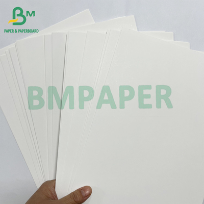 Recycelbare 325gm Glatte weiße Lebensmittelbehälter GC1 Papierplatte