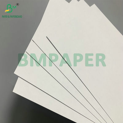 310 g 320 g Schwarzkern-Spielkartenpapier Zwei Seiten Weiß beschichtetes Digitaldruckkarton