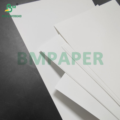 120um 150um - Nicht zerreißbares PP-Synthetikpapier für Plakatmaterial 788 x 545 mm