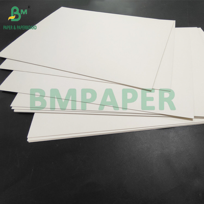 300 gm + 15 g PE beschichtetes Lebensmittelpapier für Lunchbehälter 700 x 1000 mm