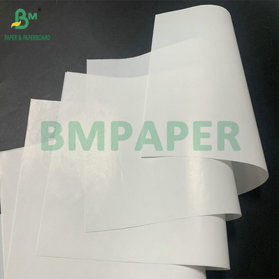 60 gm 65 gm Weich glänzendes Lichtgewicht beschichtetes Druckpapier für Weihnachtsgeschenke