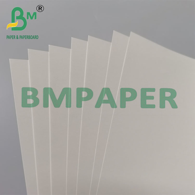 120 g Hohe Weißheit Gute Festigkeit Weiße Kraftpapierrolle 889 mm Breite