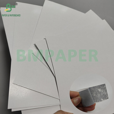 300gm 330gm Weißes C2S-Glanzpapier mit schwarzem blauen Kern