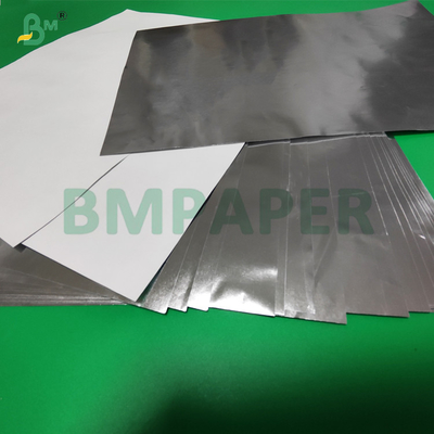 68 gm 70 gm Silber Metallisiertes Feuchtfestigkeitspapier für Bier Halsetikett 700 mm