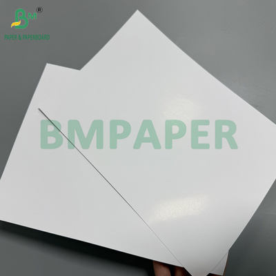 250gm Glanzbeschichtetes Papier 61x96cm 70x100cm Wickel 250blattiges Weißsofa C2S Kunstpapier
