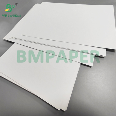 160 gm Brillantes weißes Braille-Papier für Notebooks 72 x 102 cm Offsetdruck