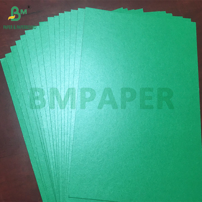 700 x 1000 mm 1,2 mm 1,5 mm Grün lackierte Pappe Graue Rückseite Massivpapier