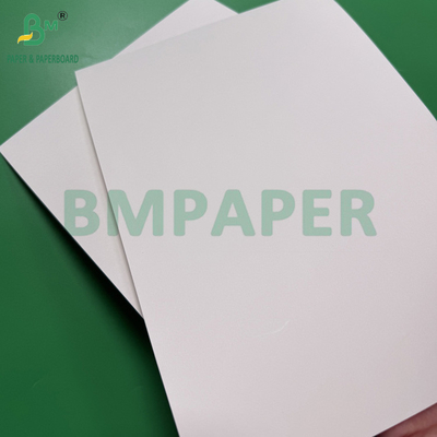 240g + 18g PE beschichtetes Becherpapier Matte Finish Einseitige individuelle Rolle Breite 430mm - 2100mm