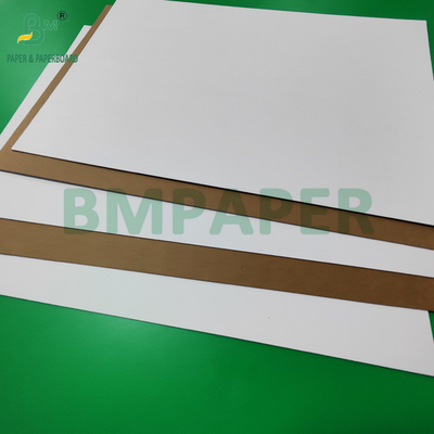 0.7mm 590gm Weißes Kraftbrett für elektronische Produkte Packung 79 x 109cm