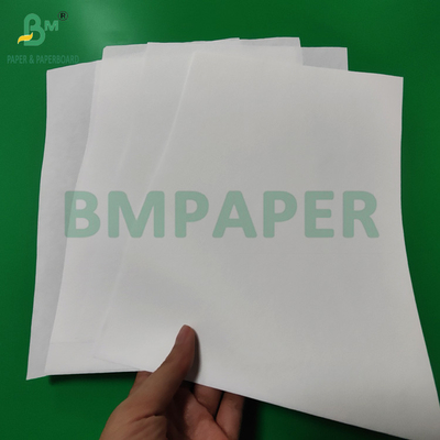 Weißes Kraftpapier für Kleidung 77 x 110 cm