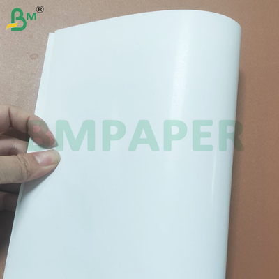 130 gm Doppelseitige glänzende Kunstpapierblätter für Plakate in Reams