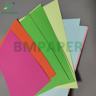 80gm 110gm Farbbristol Papierplatte für Schulhandwerk 61 x 86cm