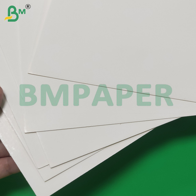 215GSM FBB Glatte Oberfläche Weiße Kartonblätter Gute Druckwirkung