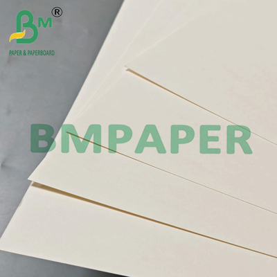 210 g/m² Hochweißes 500 Blatt Kent Papier 270 x 390 mm vorgedruckt