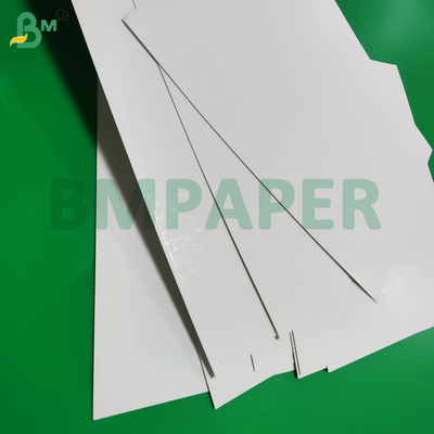 325 gm Weißes Blisterboard für Elektronikverpackungen
