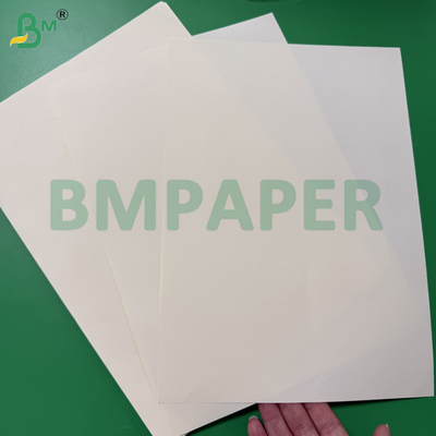 80gm Voluminöses Buchpapier für Offseet-Druck Farbcreme Elfenbein 61x86cm