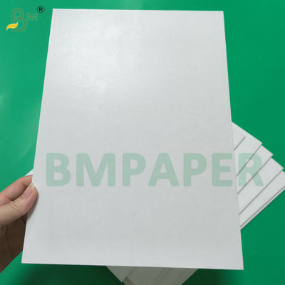 1500 gm Säurefreie weiße Festplatte 75 x 100 cm doppelseitig beschichtet