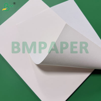 65 g/m² ungestrichene, cremefarbene Papierbögen für den Buchdruck 787 x 500 mm