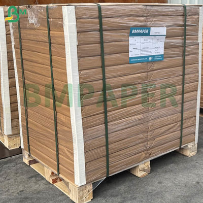 65 g/m² ungestrichene, cremefarbene Papierbögen für den Buchdruck 787 x 500 mm