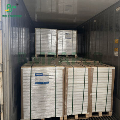 250 g/m² 300 g/m² ungestrichene holzfreie Coverpapiere für den Buchdruck 61 x 86 cm