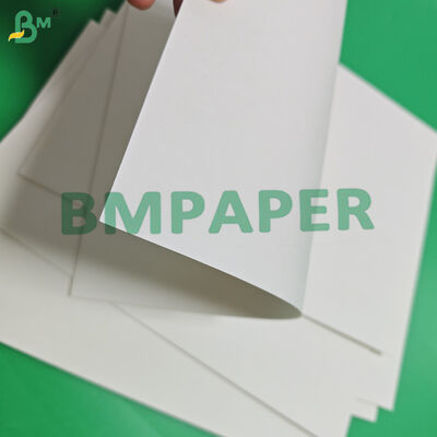 0.7 mm 0,9 mm nicht beschichtetes Absorptionspad-Linienpapier für Getränkeunterstände 70 x 100 cm