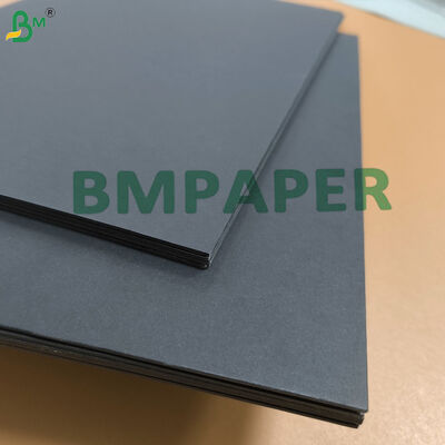 Zwei-seitiges schwarzes Papier 250 Gramm fester glatter schwarzer Karton