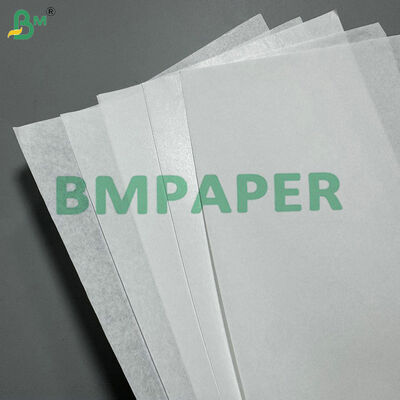 Hervorragende Bedruckbarkeit & Steifigkeit Hochwertiges einseitig glänzendes 30 g/m² 40 g/m² weißes Kraftpapier für Beutel