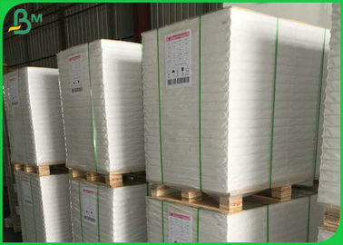 150 gm 200 gm Weißfarben glänzend beschichtetes Papier zur Herstellung von Geschenkverpackungspapier