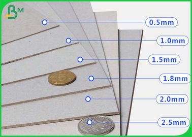 144*108 cm Hohe Härte 1,5 mm 2 mm Grautisch für die Herstellung von Geschenkboxen