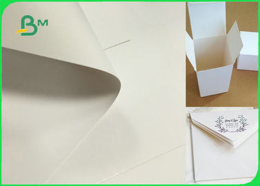 100 % Holzzzellstoff angepasst C1S Elfenbeinpapier Board Fold 250gm