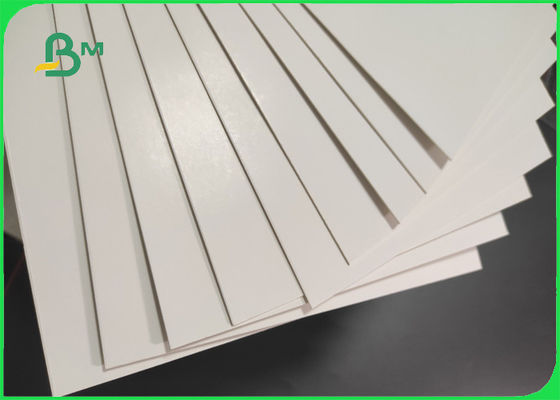 GC1 FBB Board 2,0 mm Dicke Weißplattenpapier 720 x 1020 mm Blatt