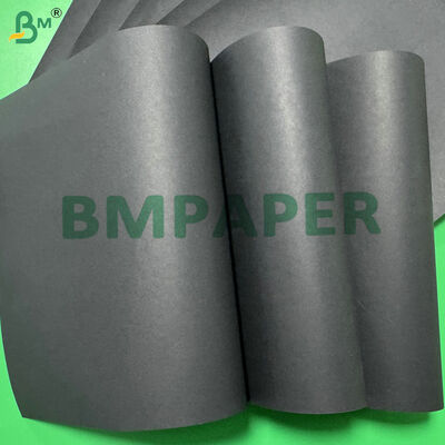 Glatte Oberfläche 80gm Schwarzes Kartonmasse Festkörper Doppelseitiges schwarzes Kartonpapier